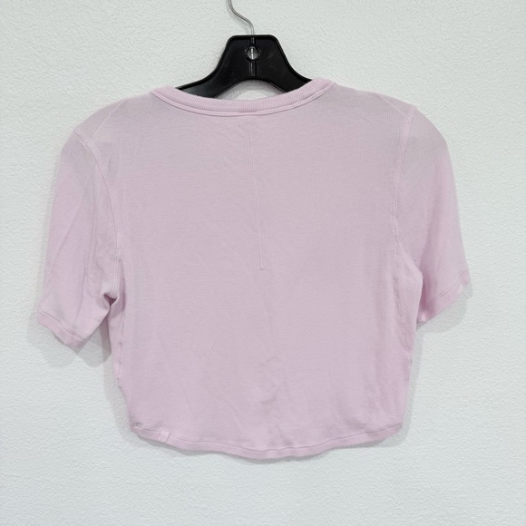 Lululemon Hold Tight Straight-Hem Cropped T-Shirt Rose Blush Size 8 - Picture 7 of 8